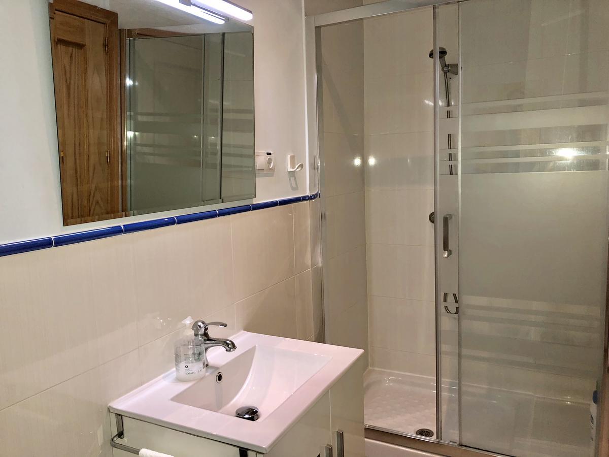 Hostal Arriaza Мадрид Екстер'єр фото