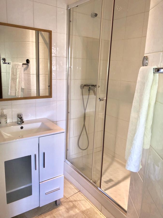 Hostal Arriaza Мадрид Екстер'єр фото